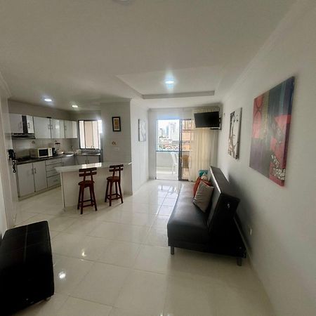 Apartamentos En Edificio Portofino Icdi Cartagena Ngoại thất bức ảnh