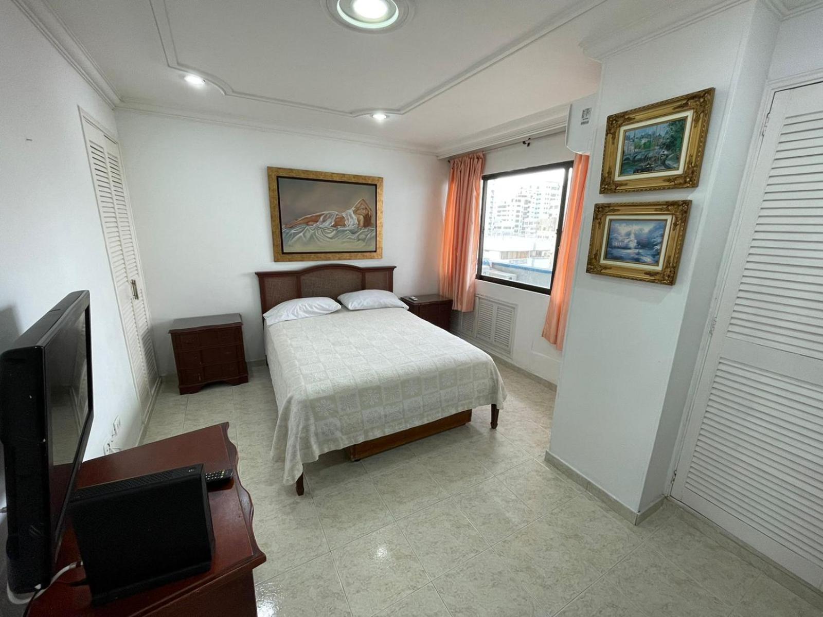 Apartamentos En Edificio Portofino Icdi Cartagena Phòng bức ảnh